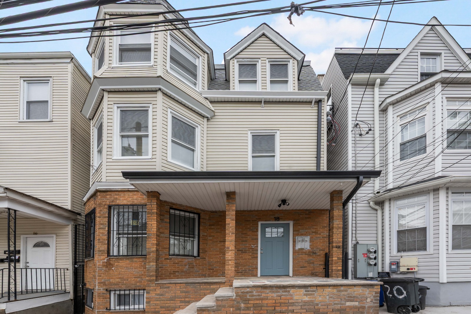 18 Taylor Street - 3FL