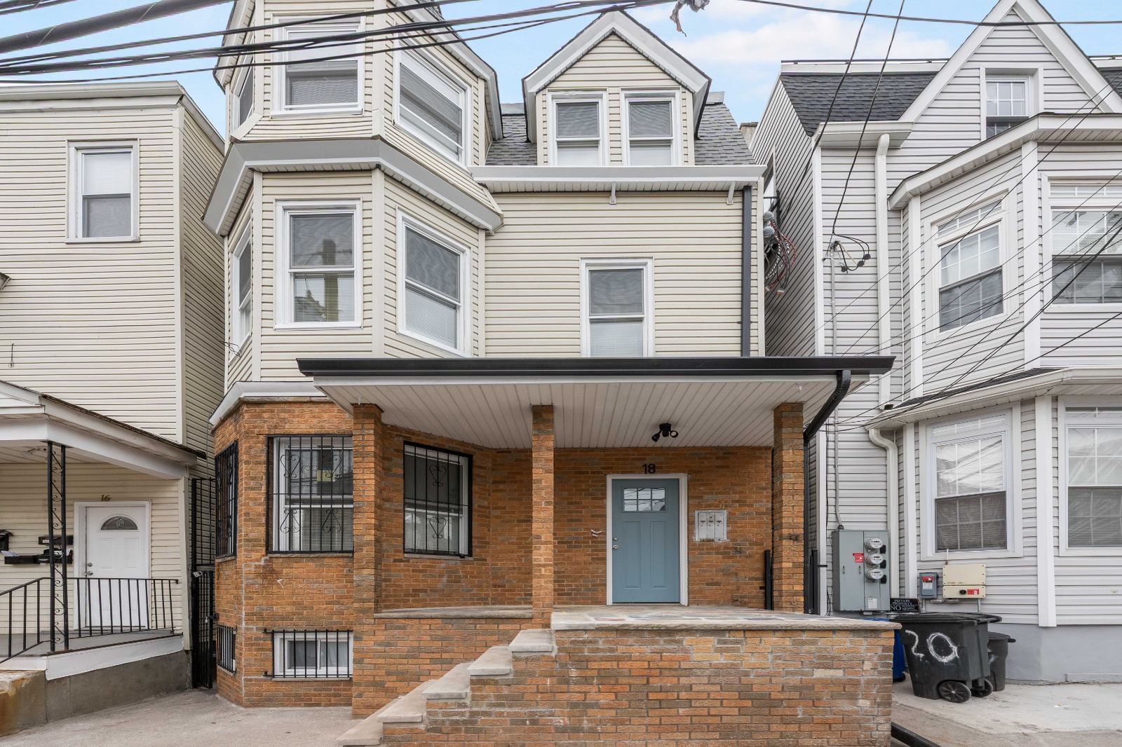 18 Taylor Street - 2FL